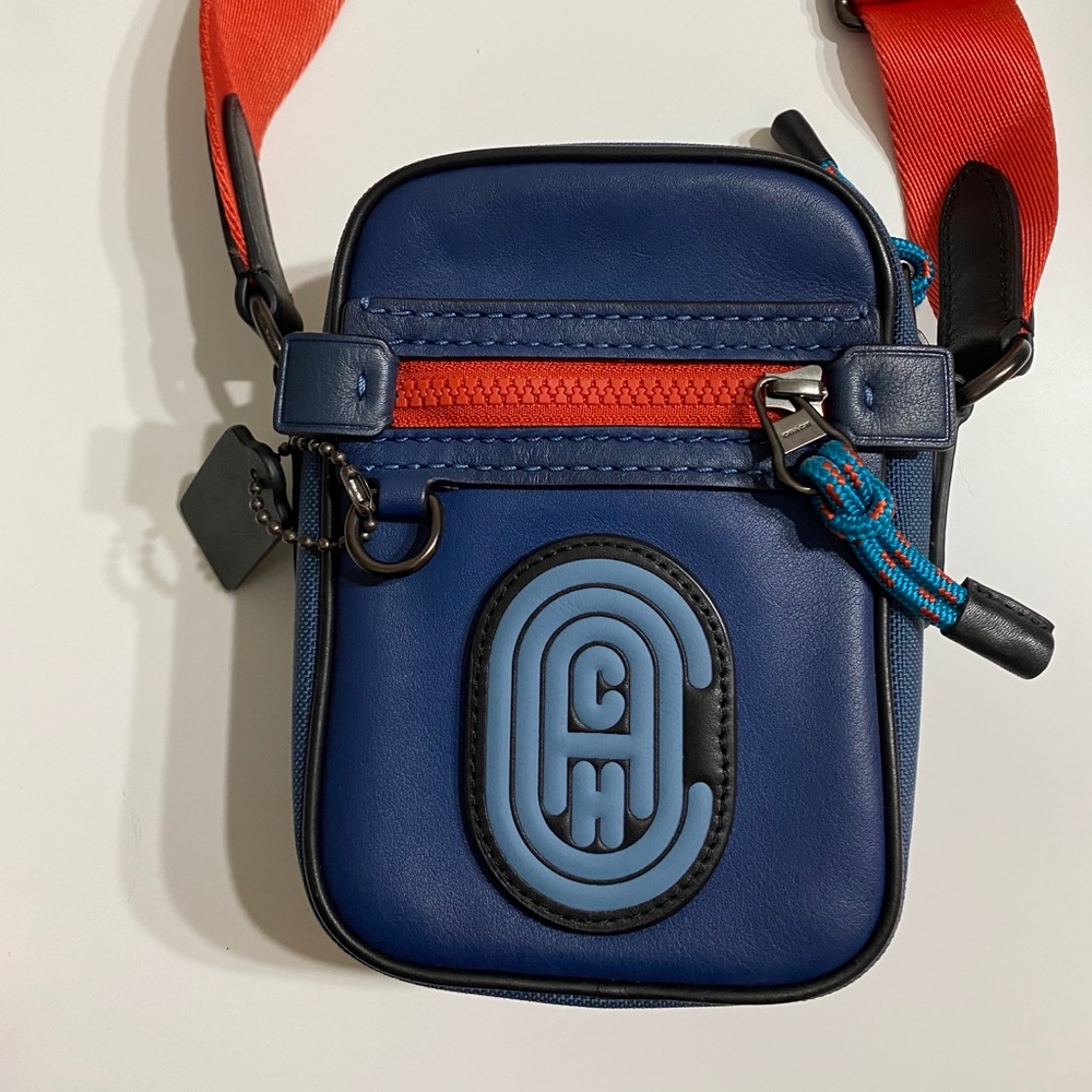 Sold Coach terrain crossbody shoulder bag leather